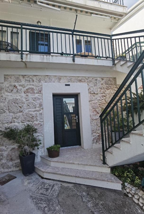 דירות גראדאץ Manda Gradac מראה חיצוני תמונה